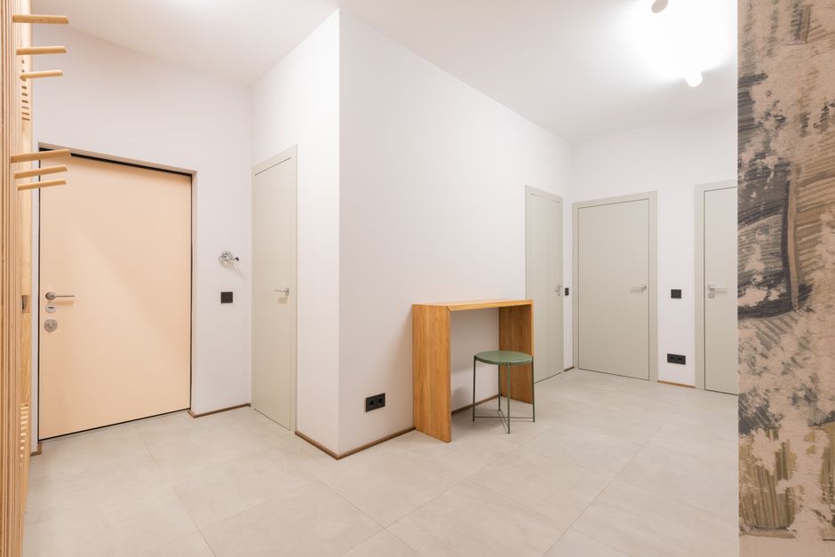 Créer un coin bureau dans un couloir